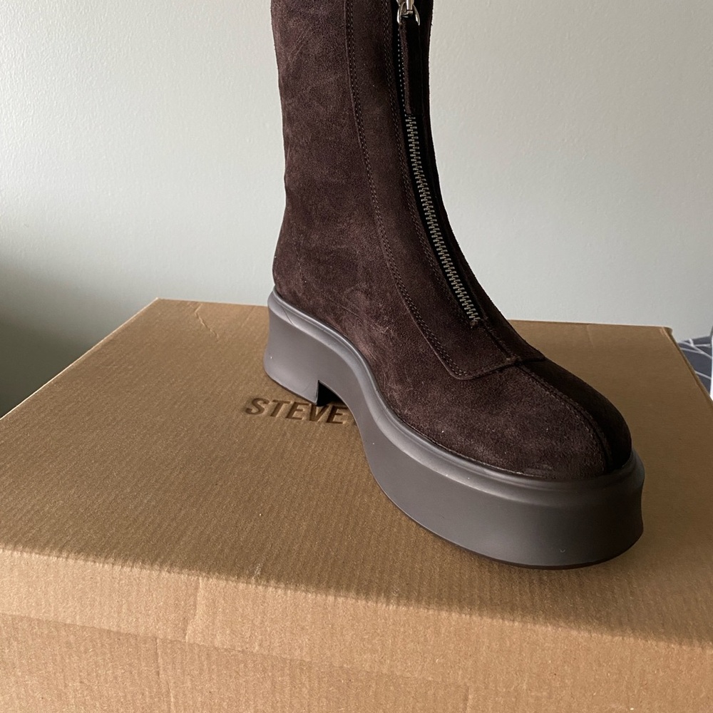 Steve Madden JONES CHOCOLATE BROWN SUEDE BOOTS